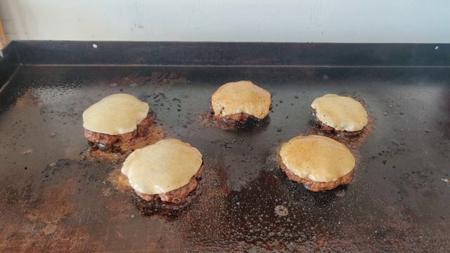 Burgers 2/22 смотреть онлайн