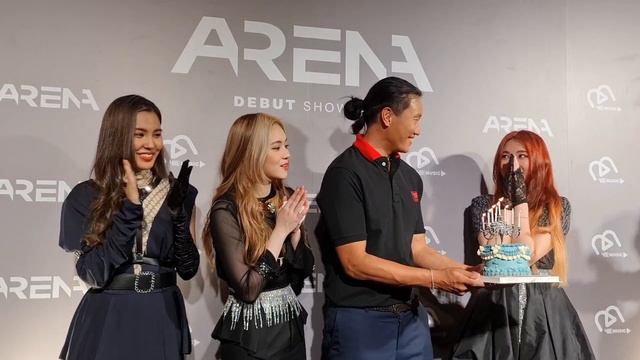 เซอร์ไพรส์วันเกิด Ko Min Seo วง AR3NA กลางงานแถลงข่าว смотреть онлайн