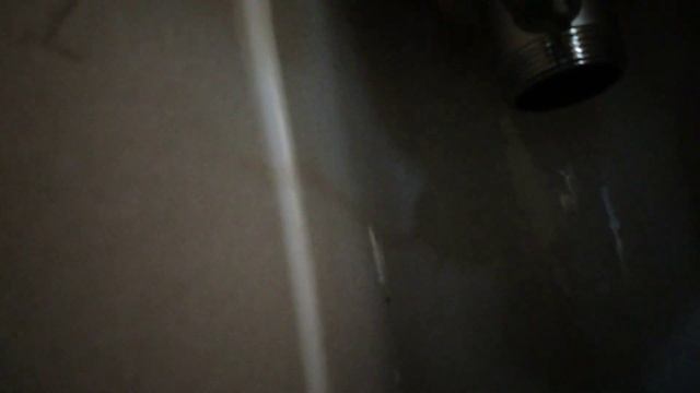 Как открыть колпачек донный клапан в унитаз биде How to open siphon at washbasin bidet смотреть онлайн