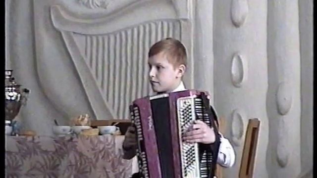 музыкальная школа, спектакль "Муха-Цокотуха" (01.12.2000) смотреть онлайн