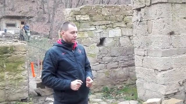 Братья монастыря на раскопках 1000-летнего храма. История храма. Древний монастырь смотреть онлайн