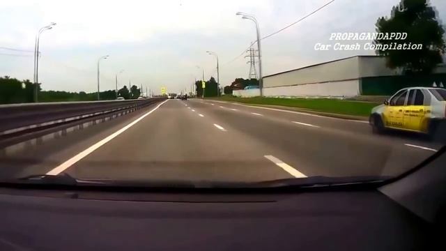 Наказал наглого водителя с пистолетом - Мужик красава!!! смотреть онлайн