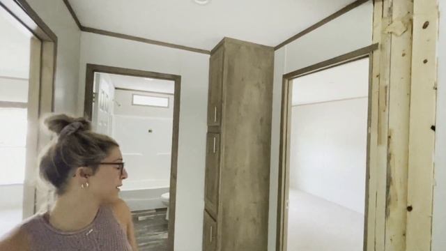 Game Changer!! This Mobile Home has it all! Southern Homes Bayside Double Wide Tour! смотреть онлайн