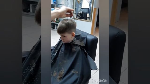 Модная стрижка для мальчика