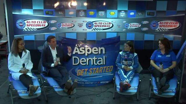 2017 NASCAR Fontana Pre Race Q&A смотреть онлайн
