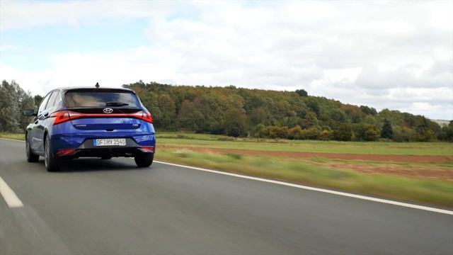 New Hyundai i20 (2021) - DRIVING, exterior & interior details смотреть онлайн