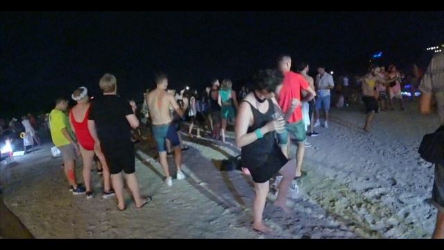 Full moon party / Фулл мун пати смотреть онлайн