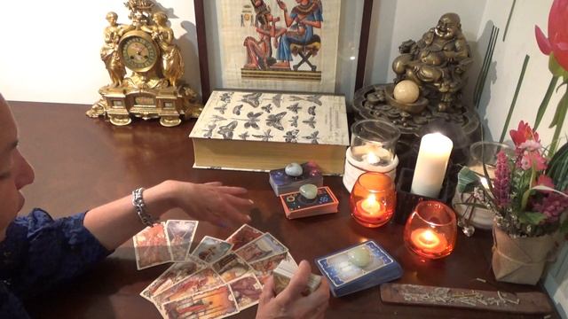 ЧЕГО ОН ХОЧЕТ? ТАРО ГАДАНИЕ/ОНЛАЙН ГАДАНИЕ/ЧЕТЫРЕ ПОЗИЦИИ смотреть онлайн