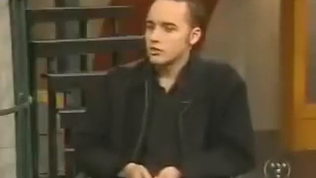 Adrian Lamo, hacker, vs WikiLeaks [sacbee.com] DIYedupunk.com.flv смотреть онлайн