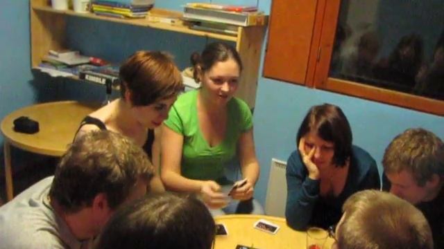 Alias Party смотреть онлайн