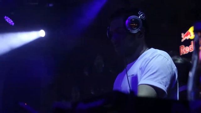 DJ Leonid Rudenko в Barak O'mama смотреть онлайн