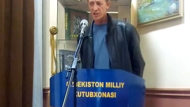 Стихи читает Алексей Гвардин смотреть онлайн