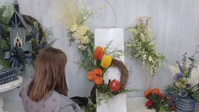 DIY Tutorial: Creating a Gorgeous Tropical Wreath from a Subscription Box смотреть онлайн