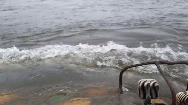 МТЛБ ПЛАВАЕТ