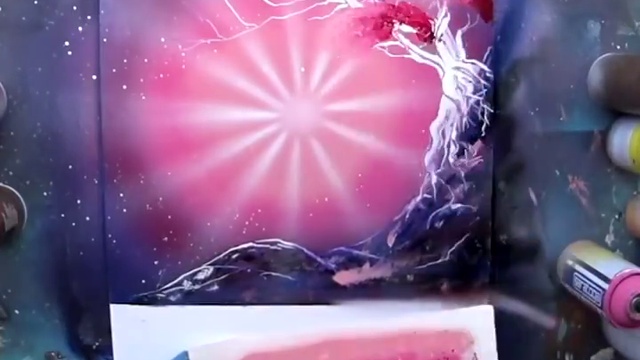 Спрей краски искусства розовый единорог смотреть онлайн