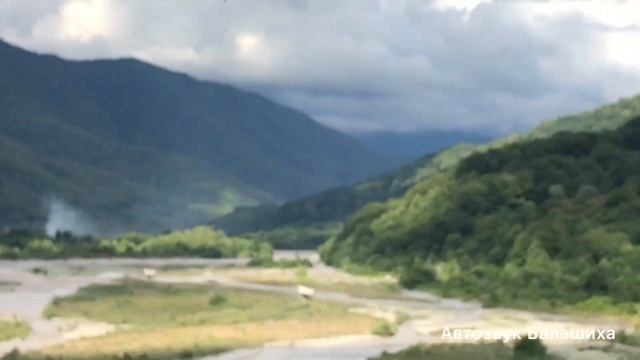 Посёлок Лоо.куда поехать отдыхать.водопады.джипинк смотреть онлайн