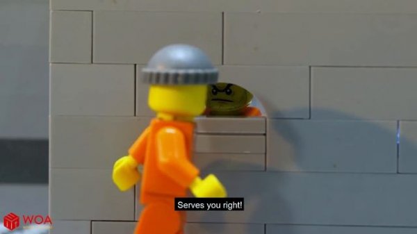 LEGO CRAZY SHARK ATTACK | Escaping Underwater Jaw | Lego City Prison Break