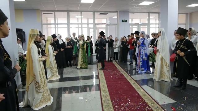 День рождения директора. Эсет Атабиевна Богатырева смотреть онлайн