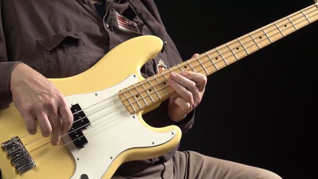 Galli Synthesis Bass Strings on a Fender P-Bass смотреть онлайн