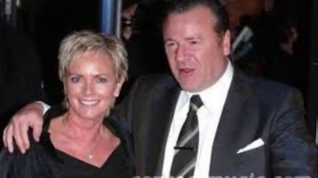 Ray Winstone (The Harder they come) смотреть онлайн