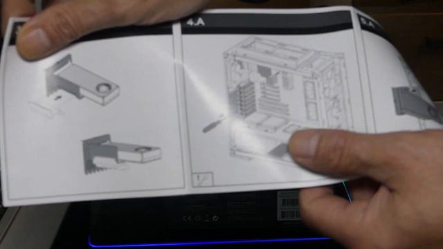 Coolermaster vertikal Graphics Card holder Unboxing смотреть онлайн