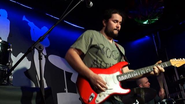 Ольга Олейникова & Emergency Band - Hallelujah смотреть онлайн