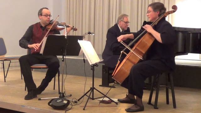 Roland Pröll Trio - Lili Boulanger D'un matin de printemps