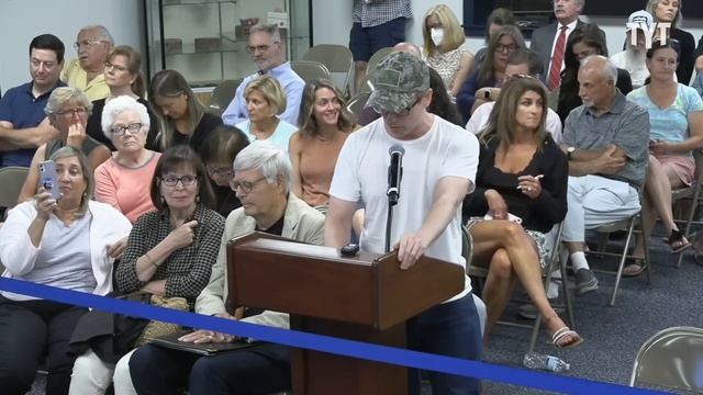 Comedian Trolls 'Moms For Liberty' And They CAN'T Handle It смотреть онлайн