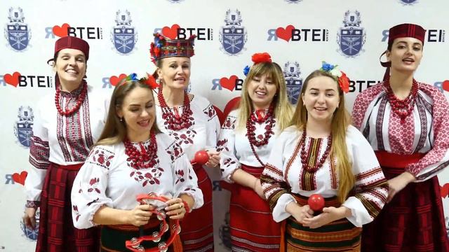Колектив культурно-мистецького відділу ВТЕІ КНТЕУ вітає зі святами! смотреть онлайн