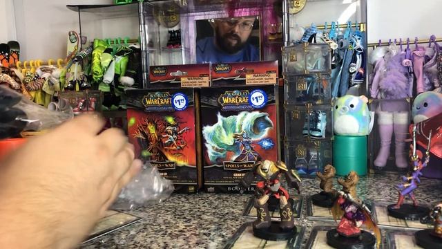 World of Warcraft: Miniatures Game Spoils of War Booster Boxes unboxing and review, from 2009? смотреть онлайн
