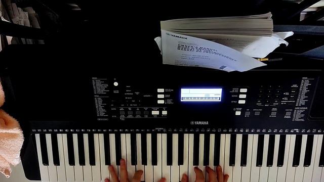 分分鍾需要你 On Yamaha PSR-E373 смотреть онлайн