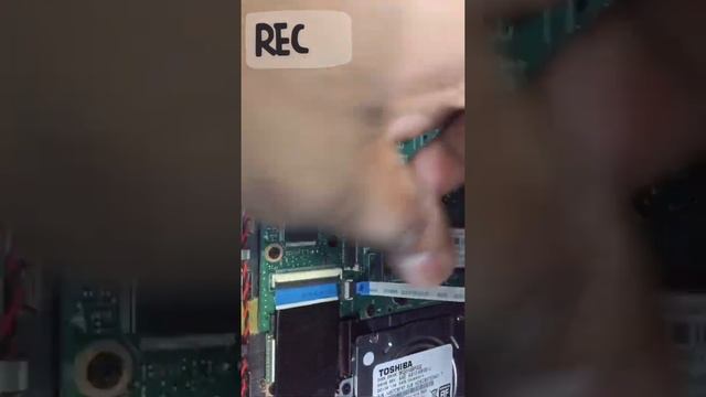 COMO SUBSTITUIR A BATERIA DO ASUS X102B, RESOLVIDO!!