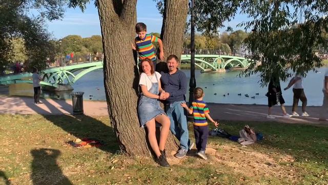 Семейная прогулка, Царицыно, сентябрь 2023. смотреть онлайн