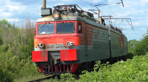 Система электровозов ВЛ11М-426/428 с грузовым поездом