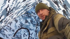 Зимняя рыбалка с помощью подводной камеры.Поиск рыбы.