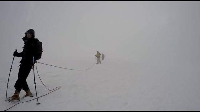 ЭЛЬБРУС восхождение с СЕВЕРА (часть 3) смотреть онлайн