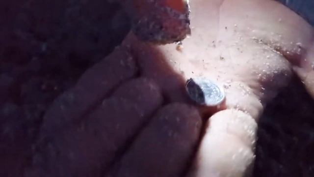 Металлоискатель и пляж. Первая вылазка смотреть онлайн