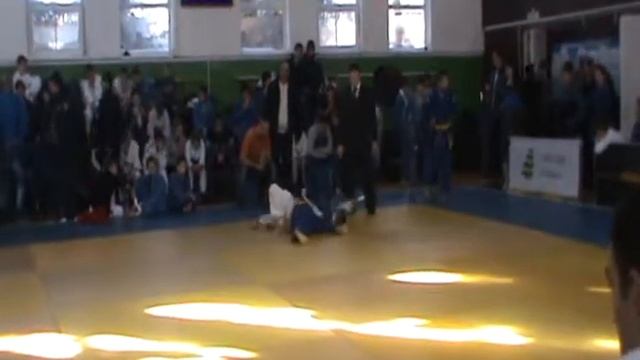 схватка дзюдо 16 смотреть онлайн