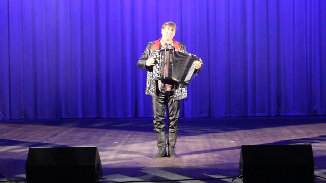 "Под окном широким". Пётр Матрёничев смотреть онлайн