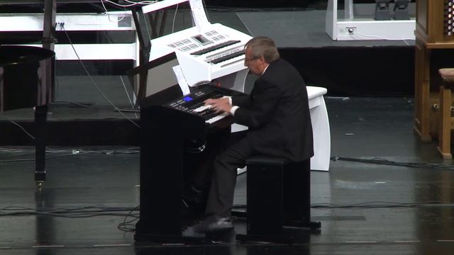 Ringway International E Organ Competition 2014 feauturing RS1000 Ringway Organ смотреть онлайн