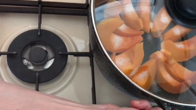 Как правильно сварить тыкву.Тыкву варим без воды смотреть онлайн
