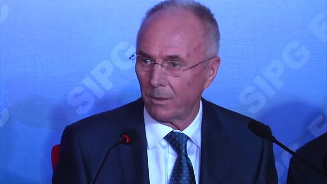Sven-Goran Eriksson signs £3.8m a year deal with Shanghai East Asia [AMBIENT] смотреть онлайн
