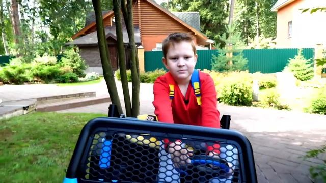 Видео для мальчиков - Стив Майнкрафт ловит Пикачу! - Игра Покемон Го в реале. смотреть онлайн