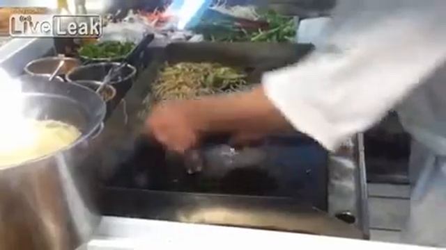 как приготовить Спагетти по китайски - лапша по китайски смотреть онлайн