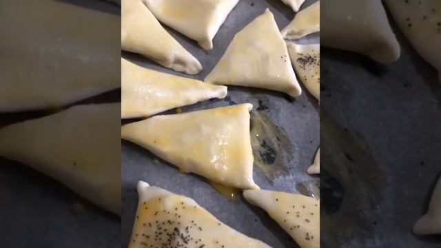 Слоённая самса. Самсы с сыром. смотреть онлайн