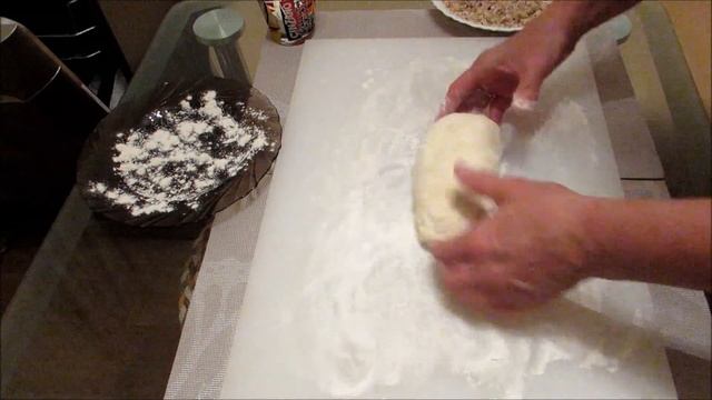 Пирожки с курицей на сковороде смотреть онлайн