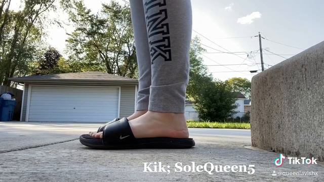 Shoe Play In Nike Slides (5 Min)