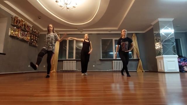 дз движение в соскоке подскоке ронде смотреть онлайн