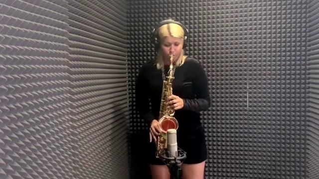 Ladynsax - Libertango смотреть онлайн