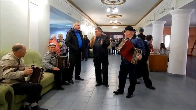 Концерт - Играй Гармошечка -В перерыве смотреть онлайн